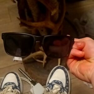 Sun glasses